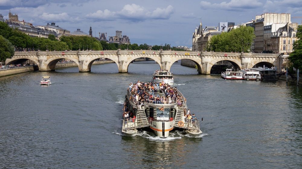 Photograph by Anatol Gloukhov