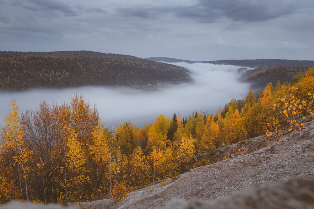 Сумерки. Туман над Чусовой.