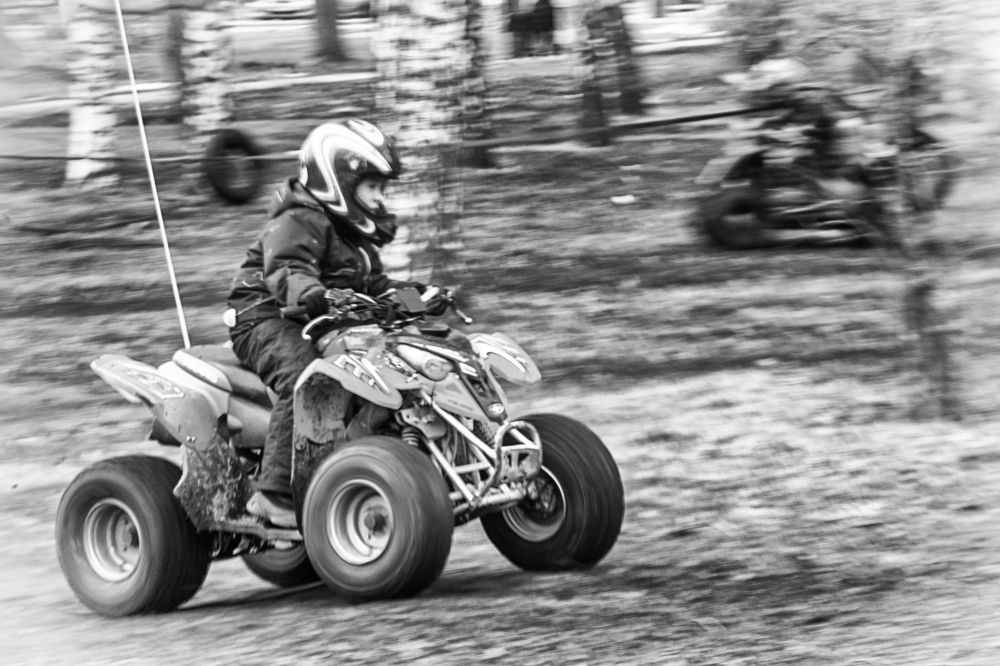 Юный гонщик