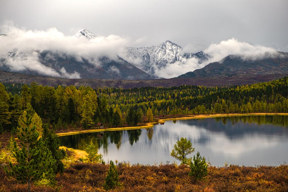 Photograph by Ivan Kakhanchik