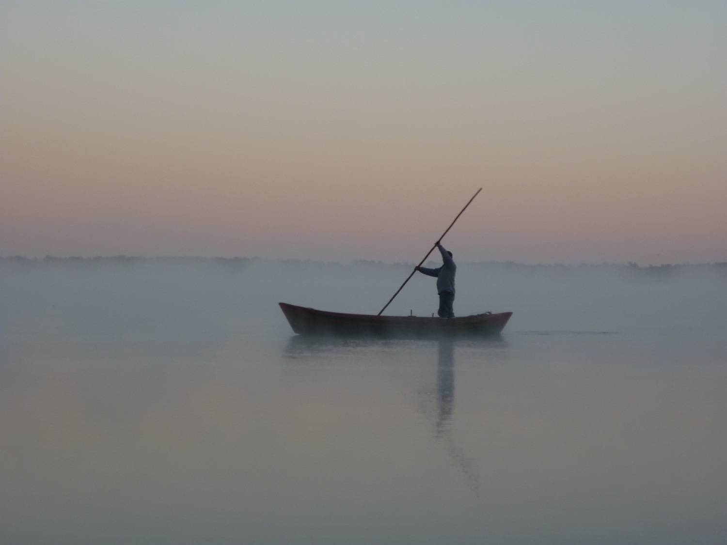 pescador de niebla