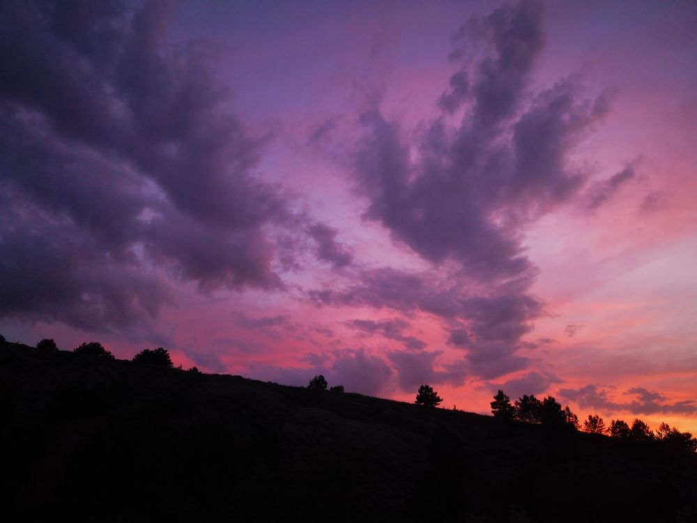 Dance of the colors on the clouds