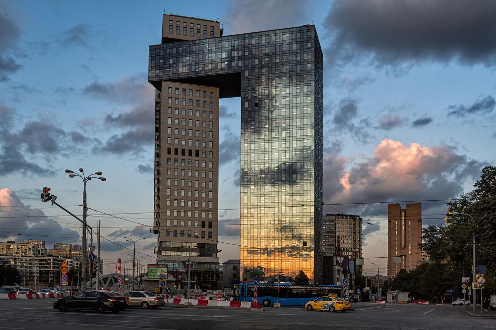 У Рогожской заставы.