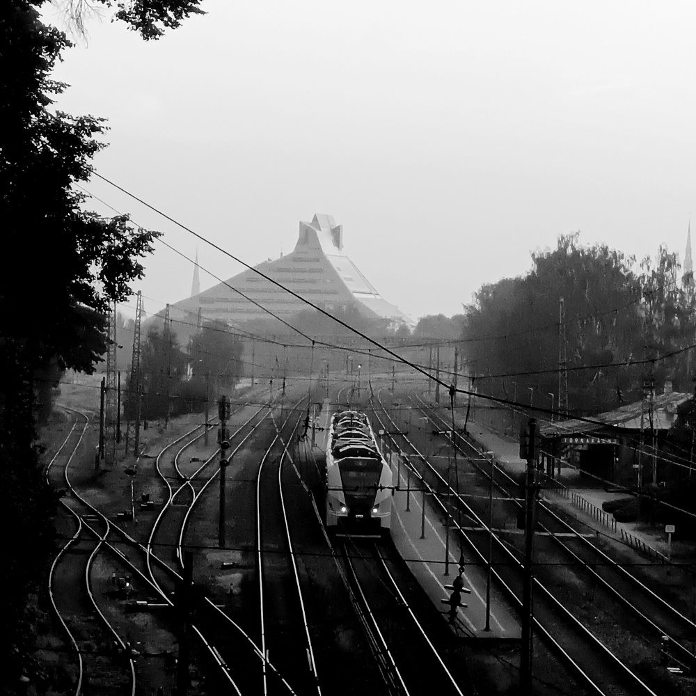 Фотография автора Maks Lanister