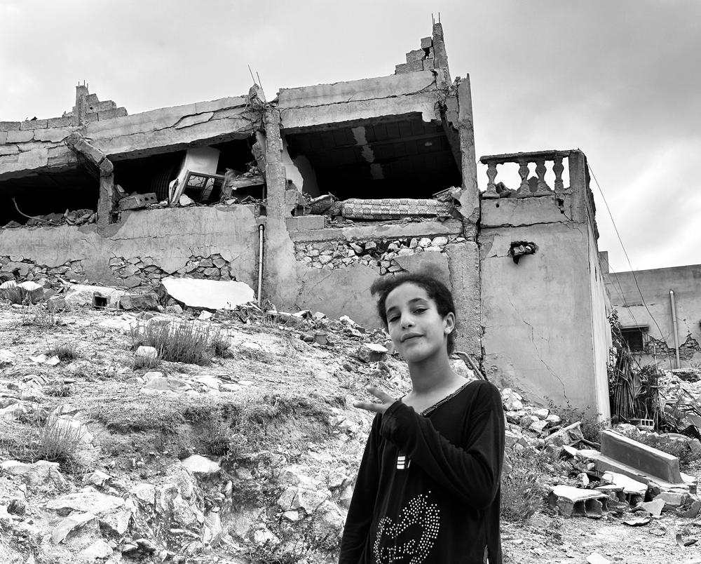 Earthquake girl