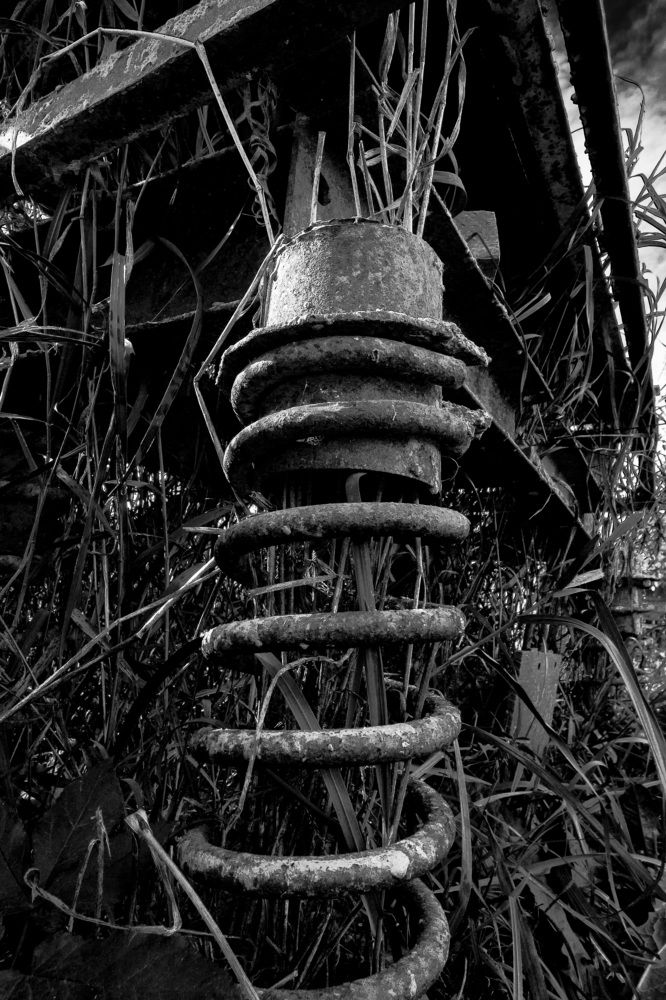 Старая пружина