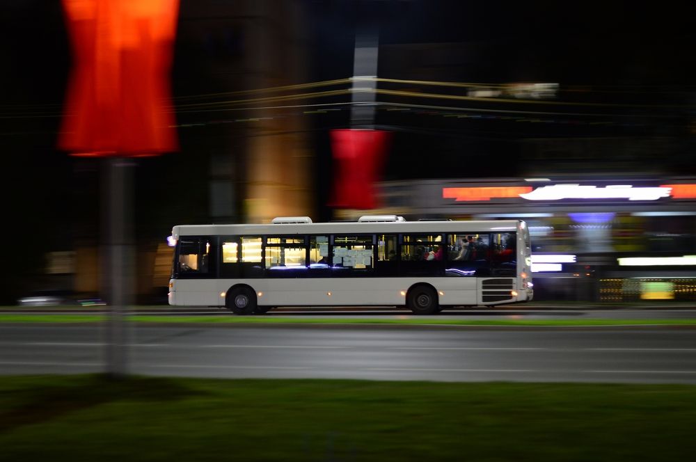 Автобус в ночи