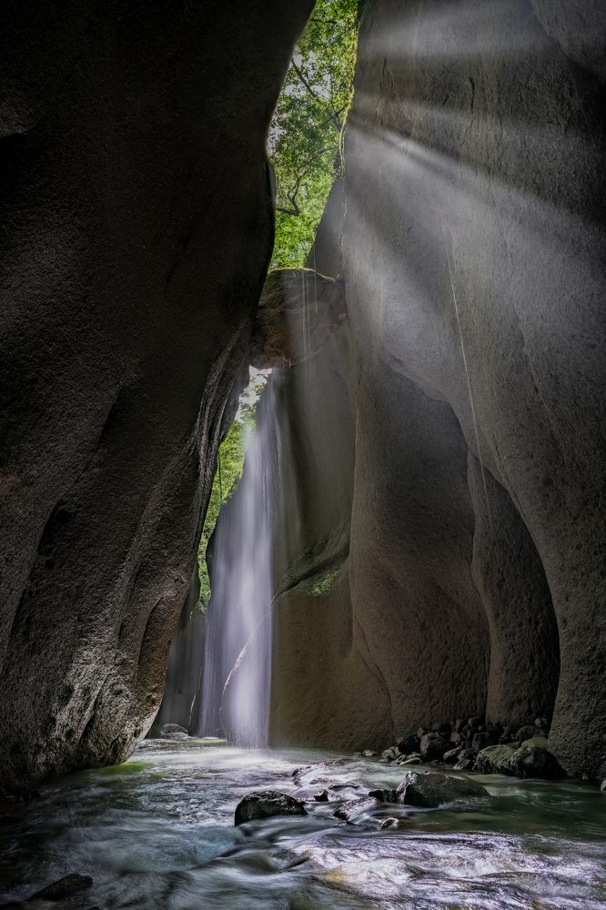 Photograph by Hirotomo Hakahara