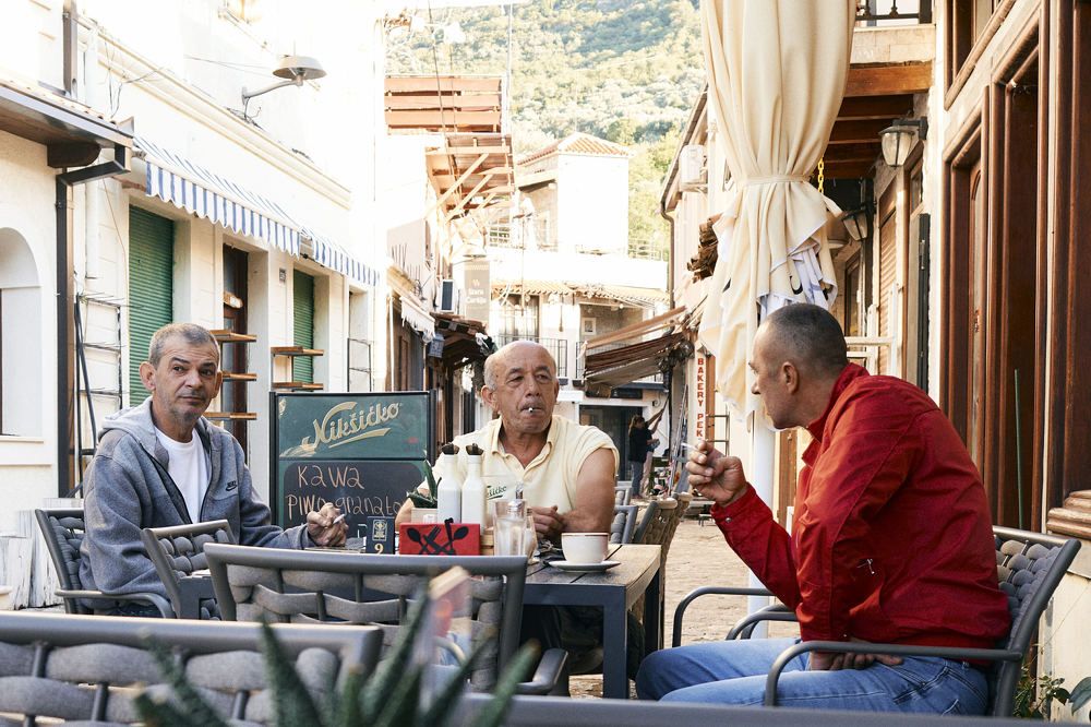 Photograph by Artyom Shandrakov