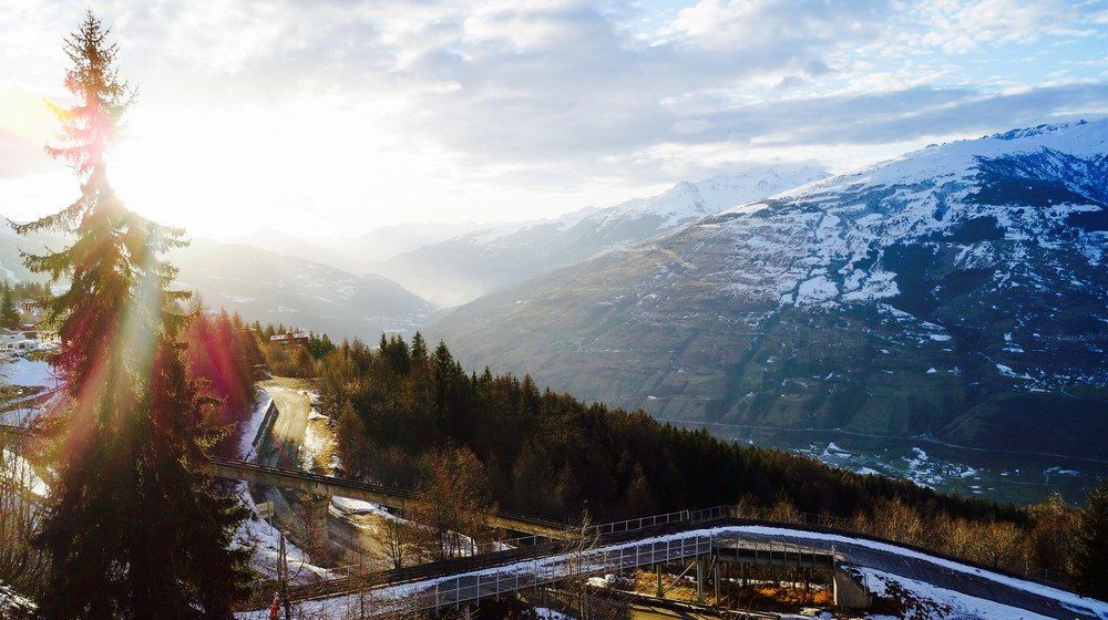 Полузаснеженные Альпы