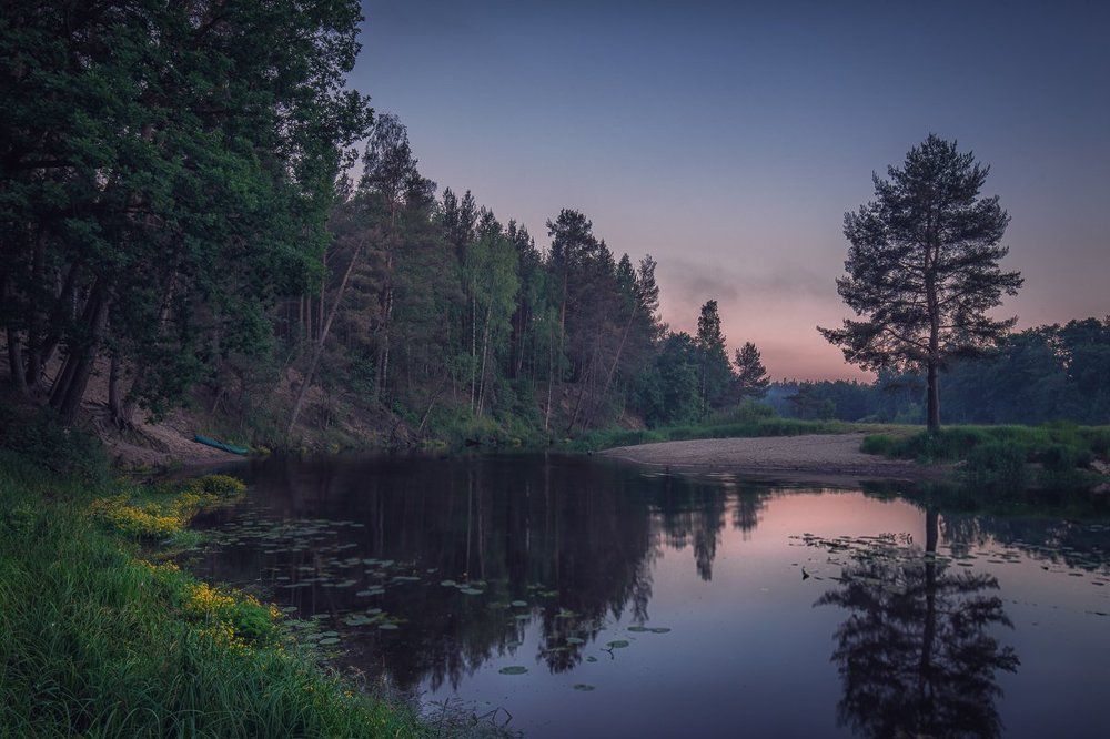 Вечер на реке
