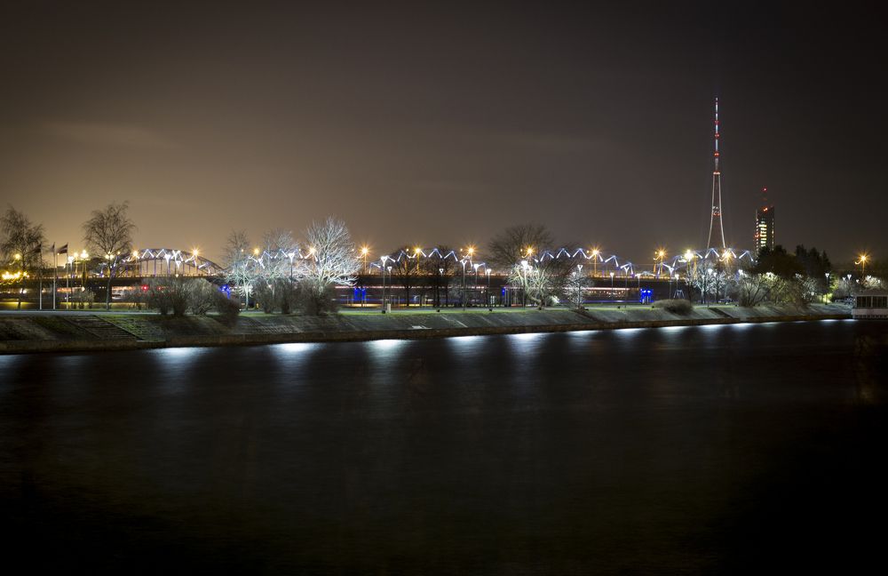 Ночная Рига