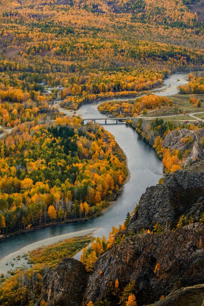 Photograph by Kostantin Belonogov