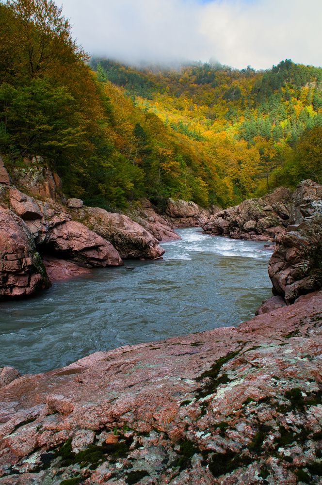Гранитный каньон (река Белая)