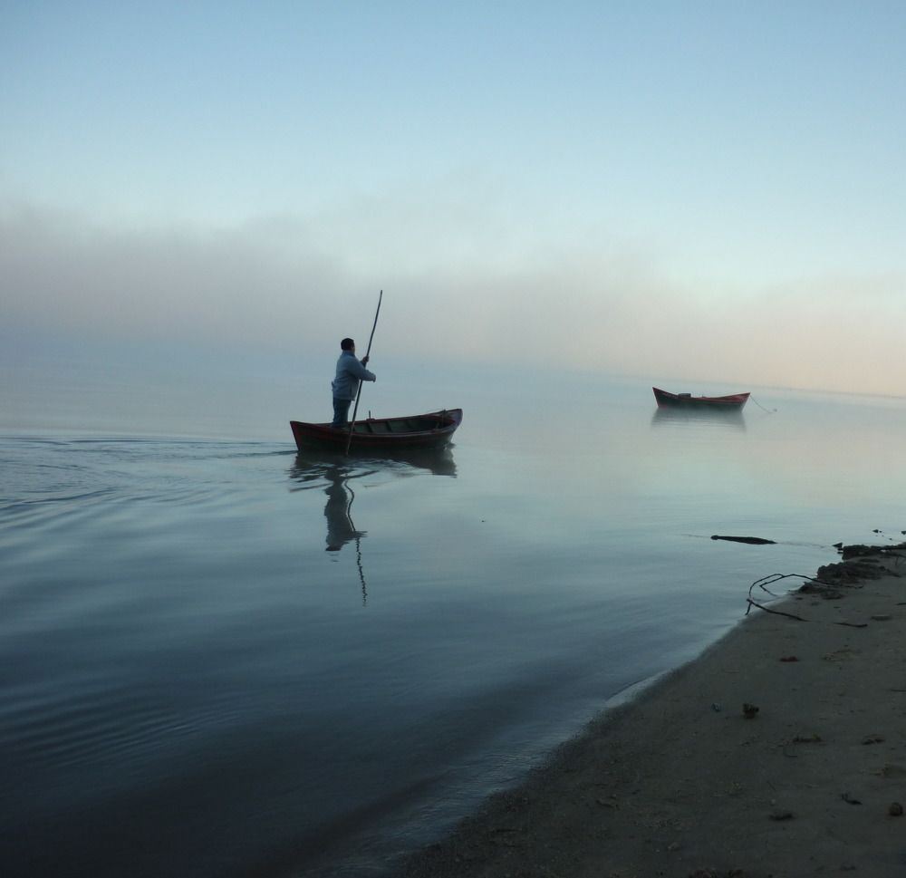 rio y canoa