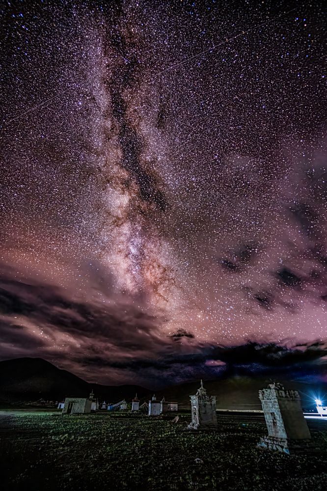 Photograph by Elvis Tam