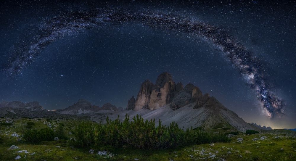 three peaks under the stars 2