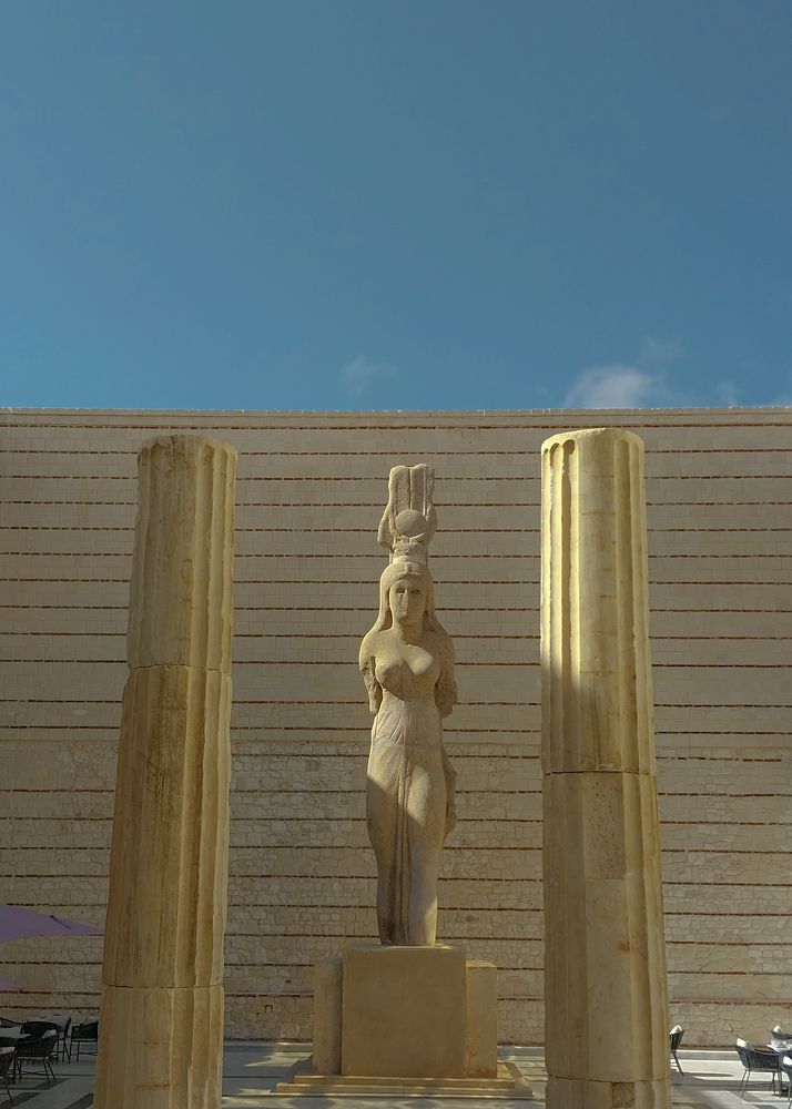 Фотография автора Mennatullah Dakhly