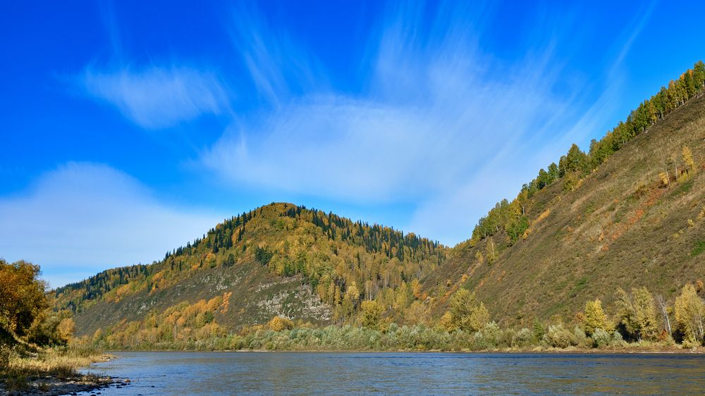 Парящие облака