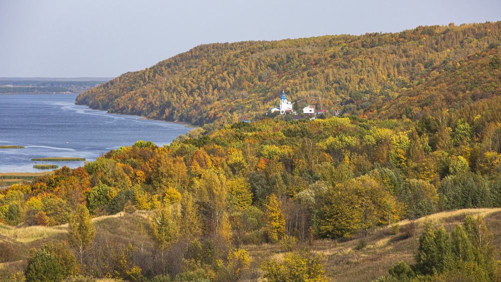Осенняя акварель на берегах Волги