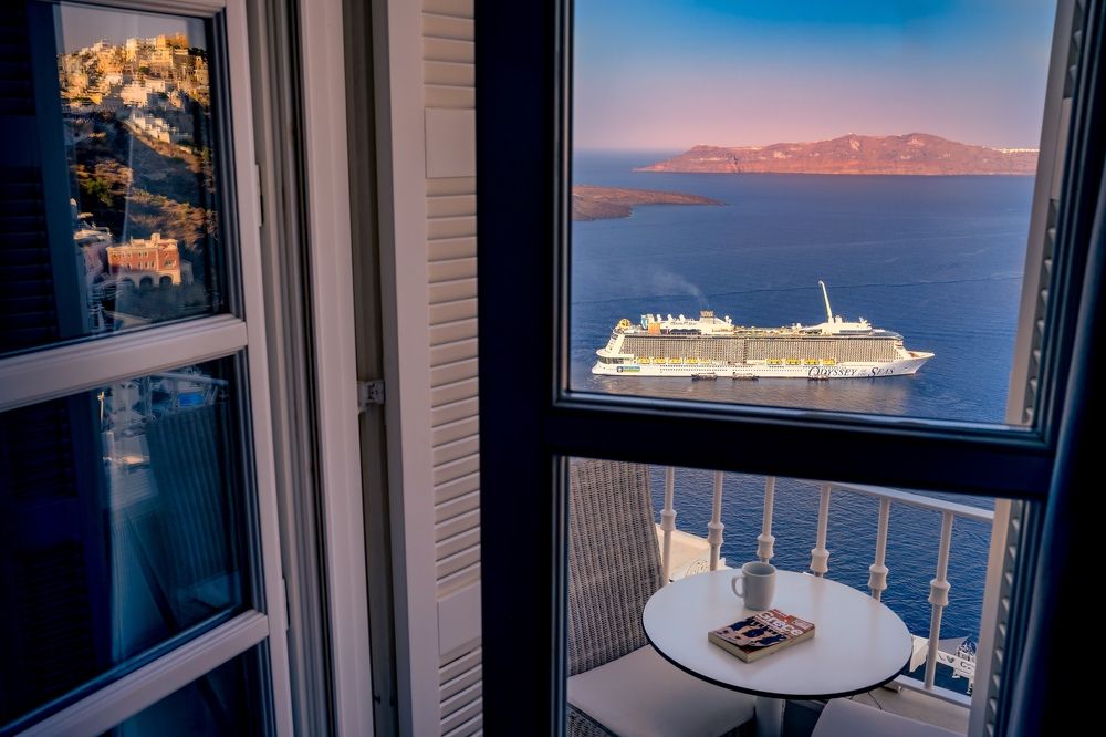 Photograph by Vasile Sârb