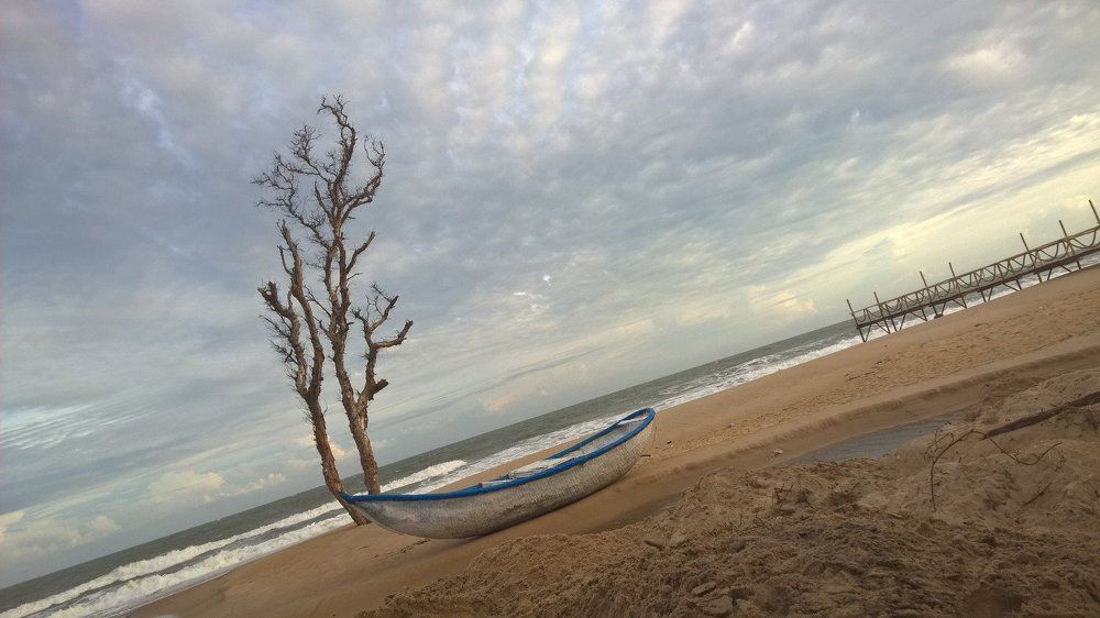 The boat and sea