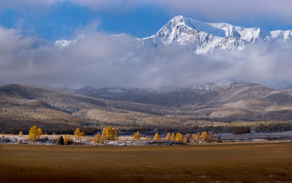 Сквозь дымку облаков