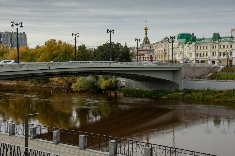 Юбилейный мост