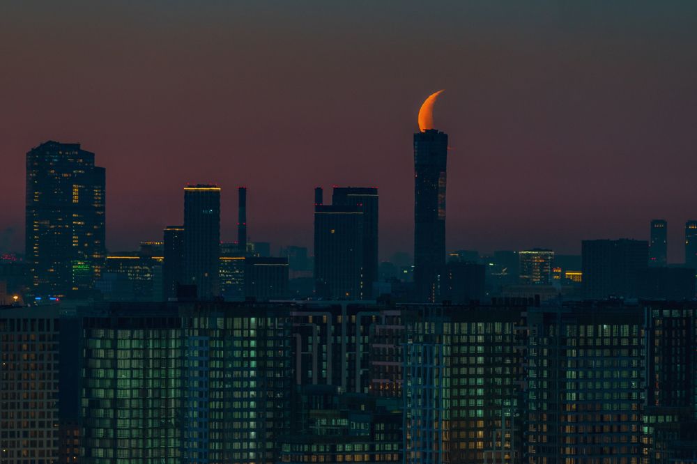 Башня лунного рога