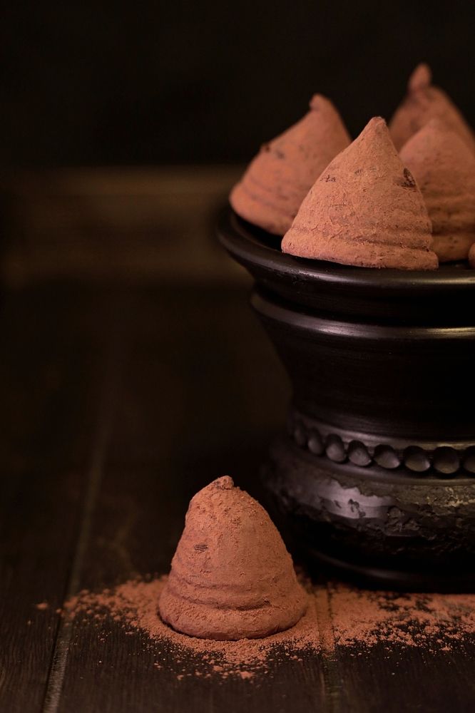 Шоколад. Темный ключ. (Chocolate. The dark key.)