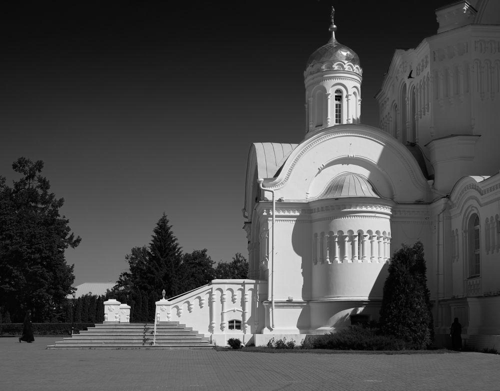 Photograph by Boris Nesh