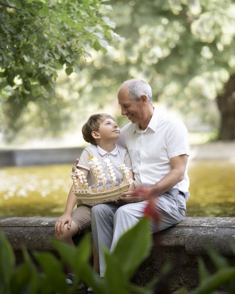 Photograph by Anna Sourny