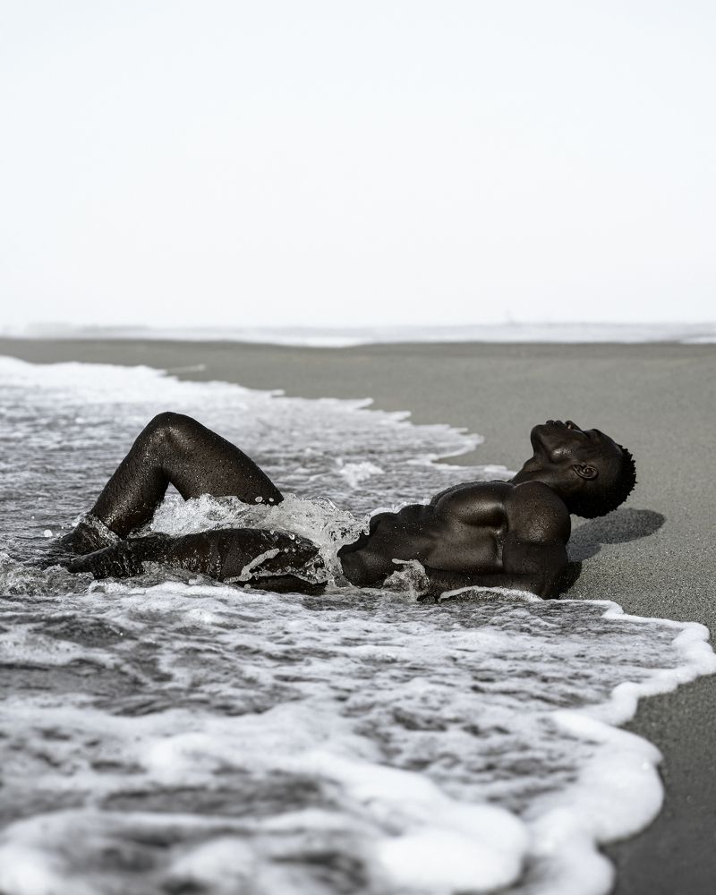 Чернобелое