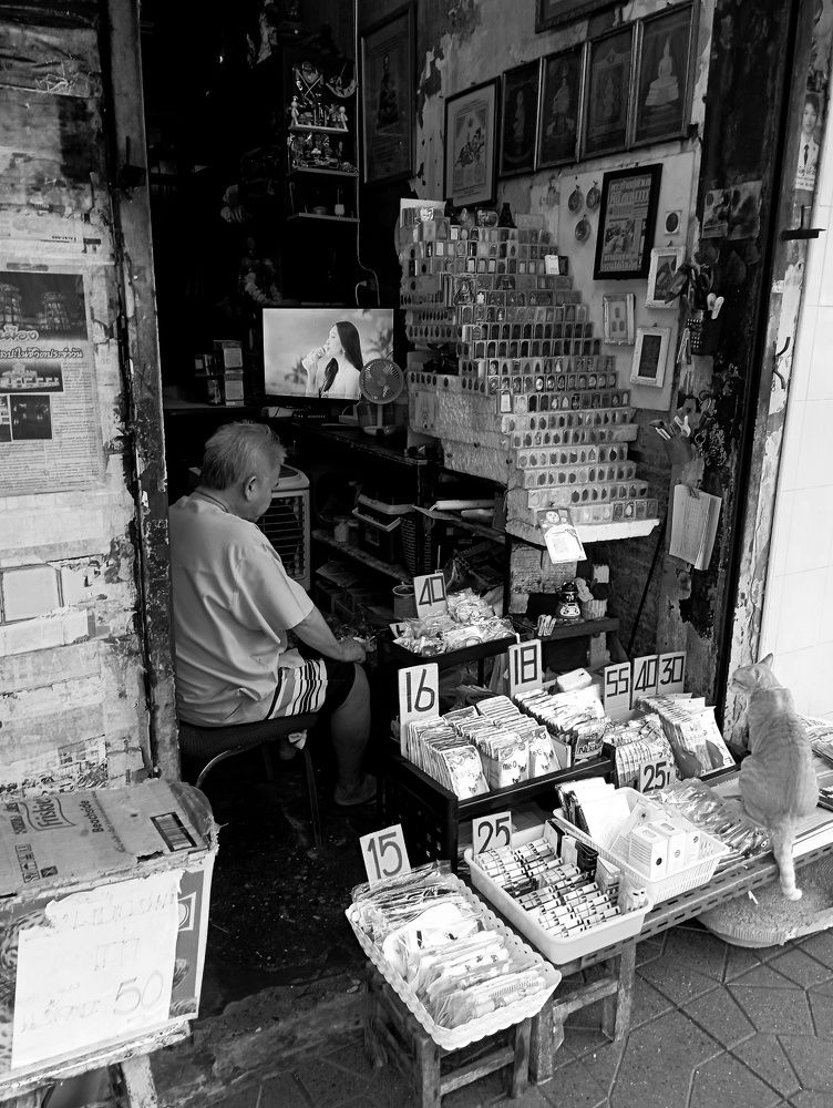 Фотография автора Monchai Triwiboonvanit