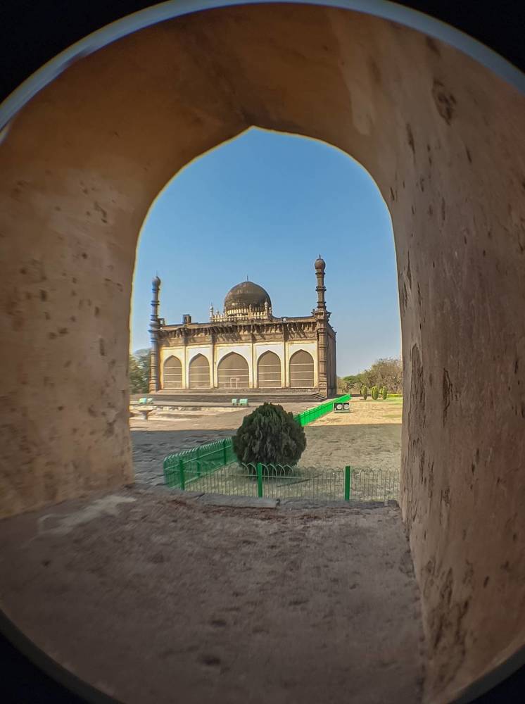 Photograph by Vijayakumar