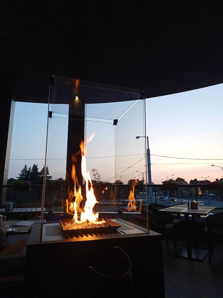 Photo #11185282