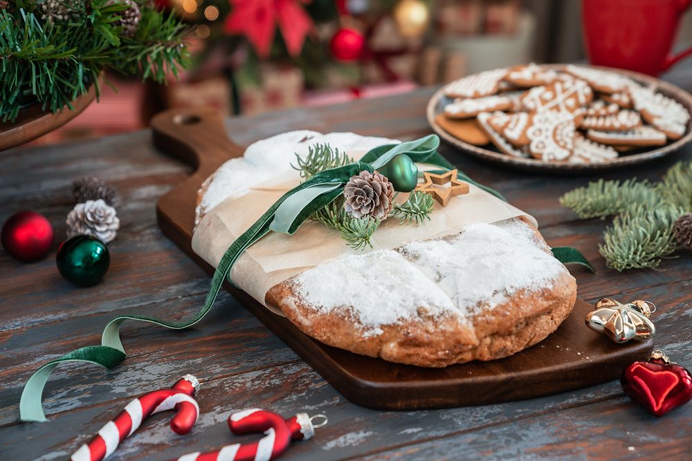 новогодний штоллен