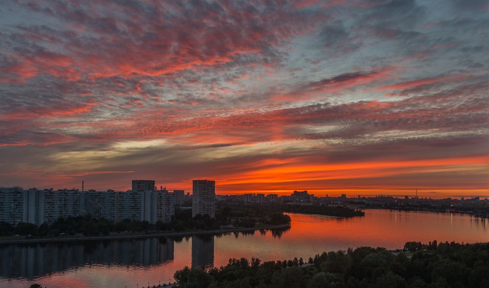 Photograph by Vladimir Bragilevsky