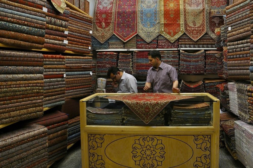 Дружные торговцы