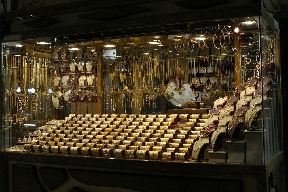 Внимательный продавец