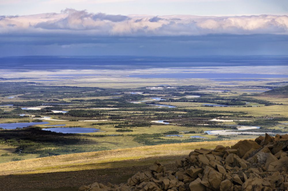 Там, где встречаются горы и тундра.