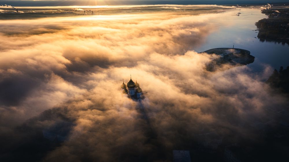 Раннее утро на Волге