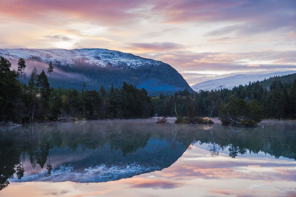 Photograph by Alexandre de Pommereau