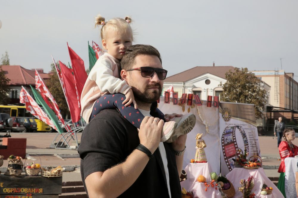 Фотография автора Николай Семенец