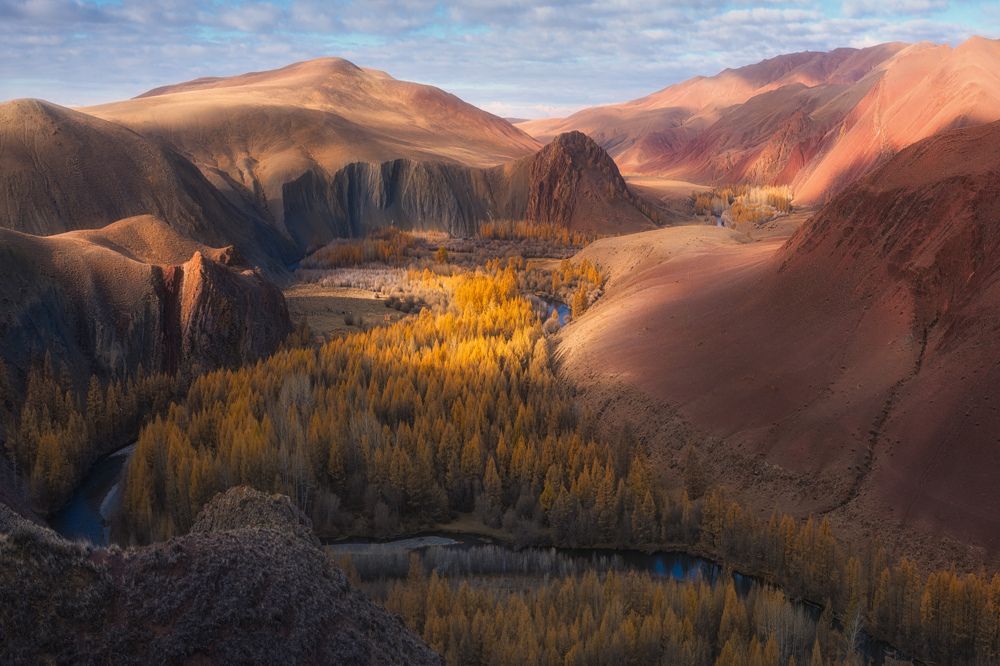 Photograph by Dmitry Medyancev