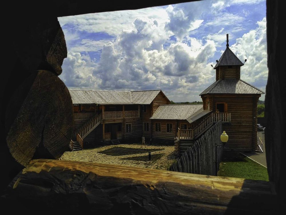 Photograph by Aleksandr Kolonsky