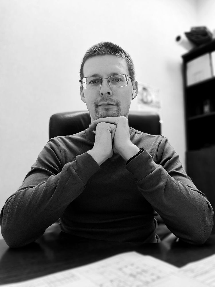 Photograph by Uladzimir Hvozd