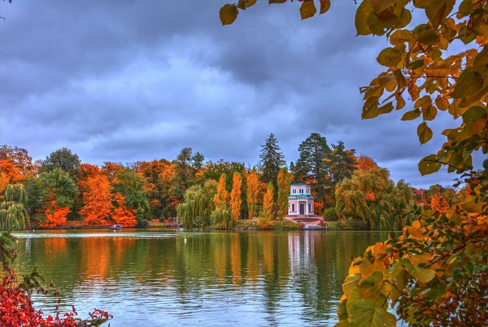 Photograph by Valentin Kayudin