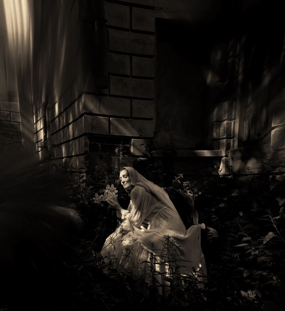 В СТАРОЙ УСАДЬБЕ