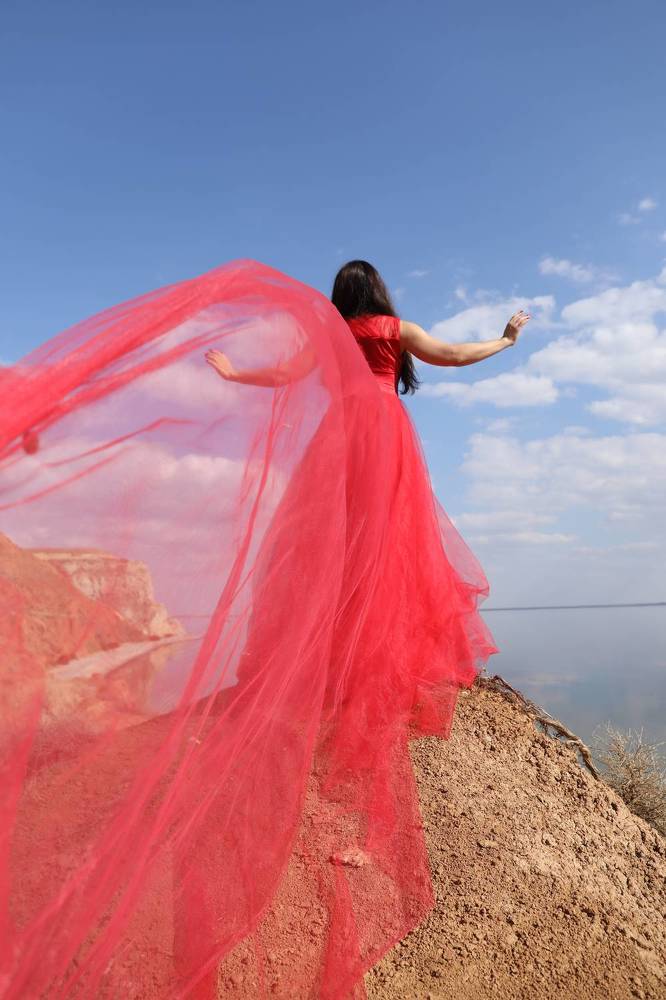 Photograph by Elena Ovsannikova